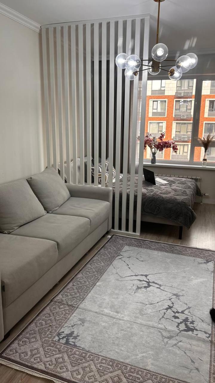 Apartment Oasis 4you - 8 блок рядом с трц мега *